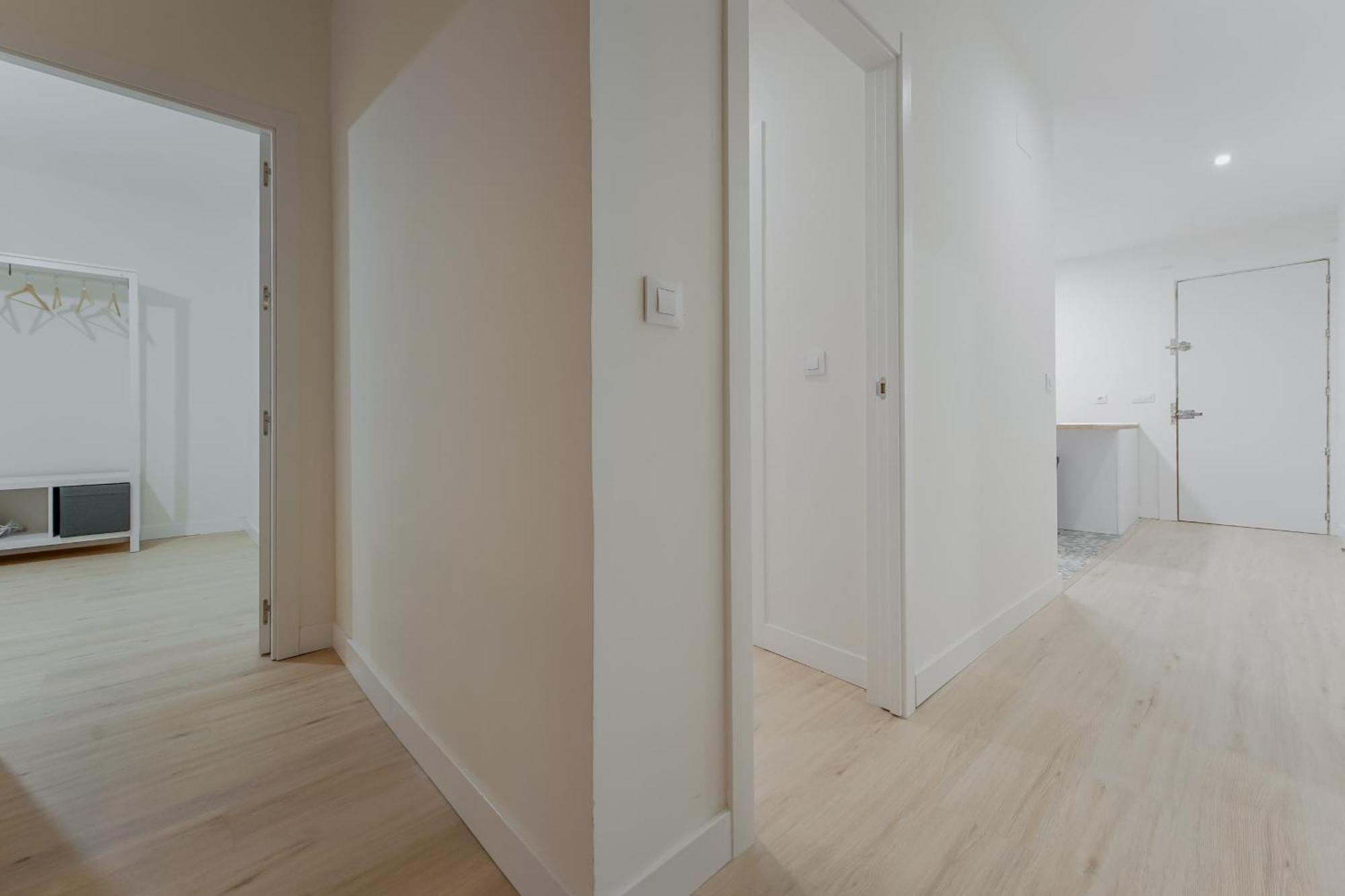 Modern Apt Para 6Pax En La Plaza De Tirso-Centro E1 Madrid Exterior foto