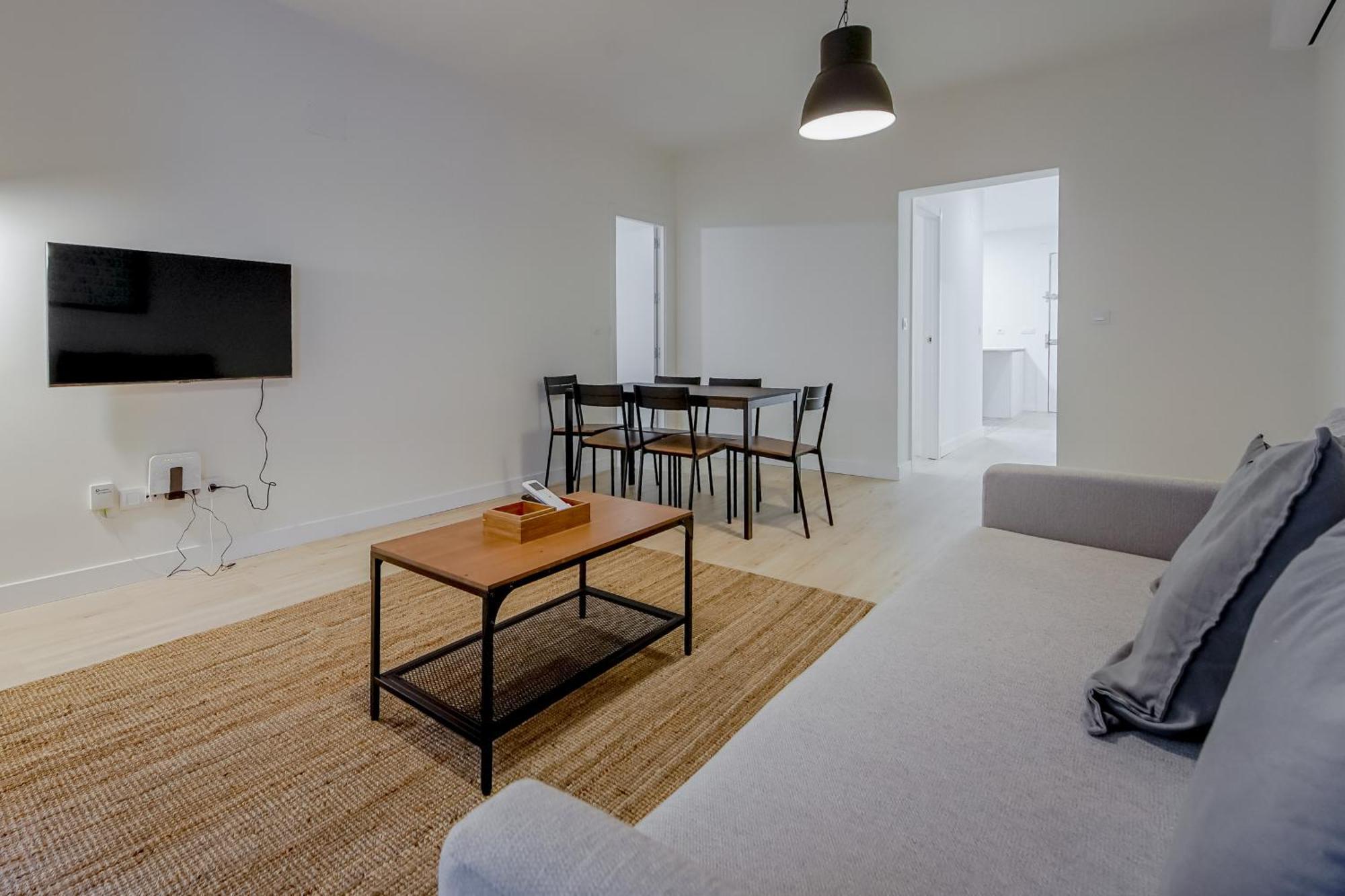 Modern Apt Para 6Pax En La Plaza De Tirso-Centro E1 Madrid Exterior foto