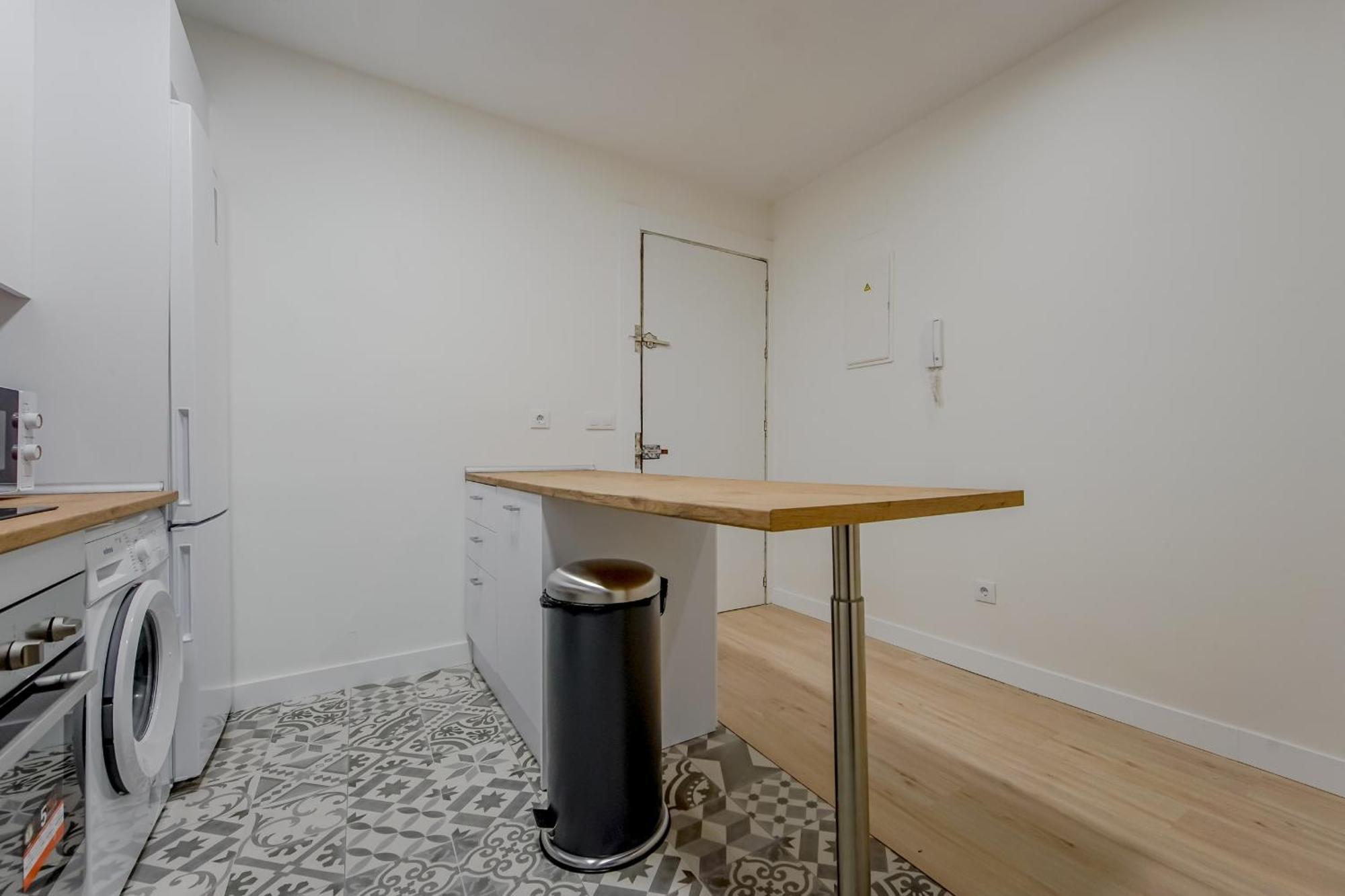 Modern Apt Para 6Pax En La Plaza De Tirso-Centro E1 Madrid Exterior foto